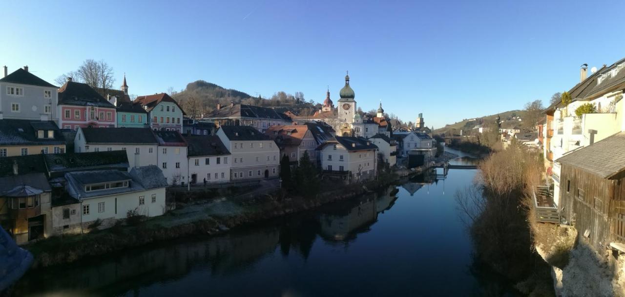 Gaestezimmer & Apartment Mayrhofer Waidhofen an der Ybbs Buitenkant foto