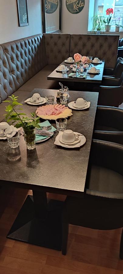 Gaestezimmer & Apartment Mayrhofer Waidhofen an der Ybbs Buitenkant foto