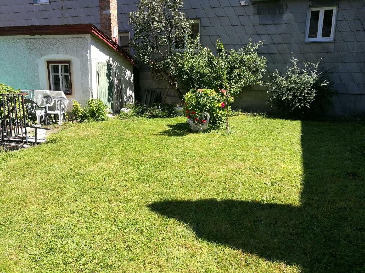 Gaestezimmer & Apartment Mayrhofer Waidhofen an der Ybbs Buitenkant foto